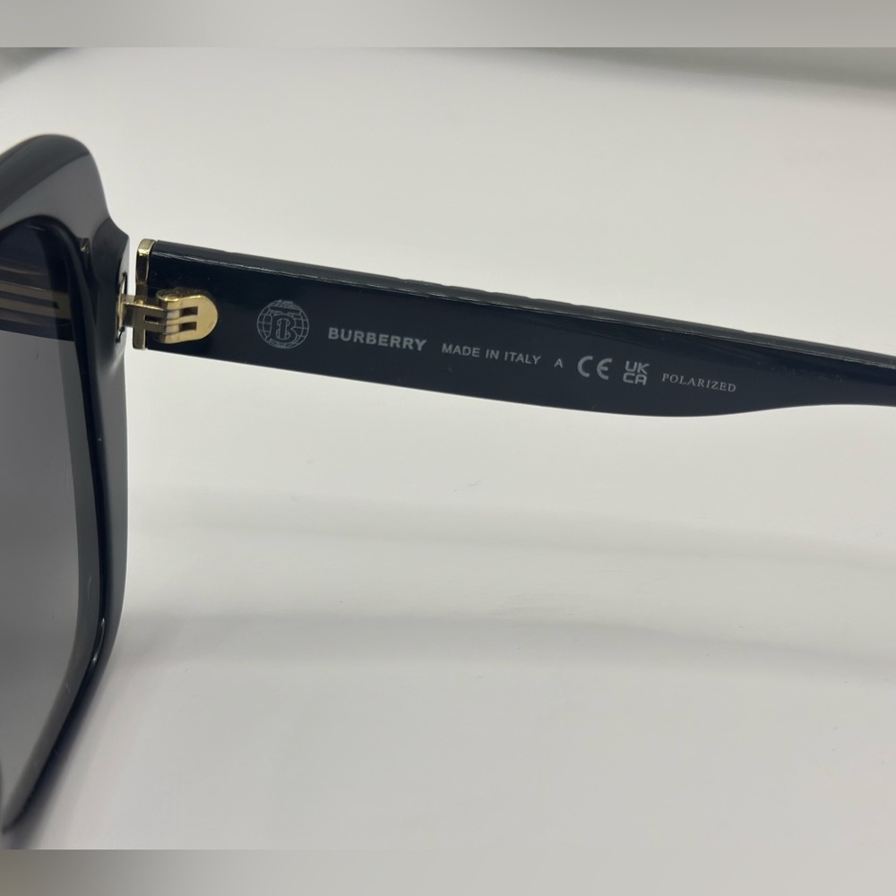 Burberry Helena Sunglasses - Picture 5 of 7